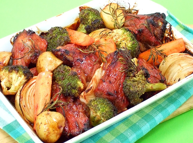 みりん漬スペアリブと旬野菜のオーブン焼きの完成後写真